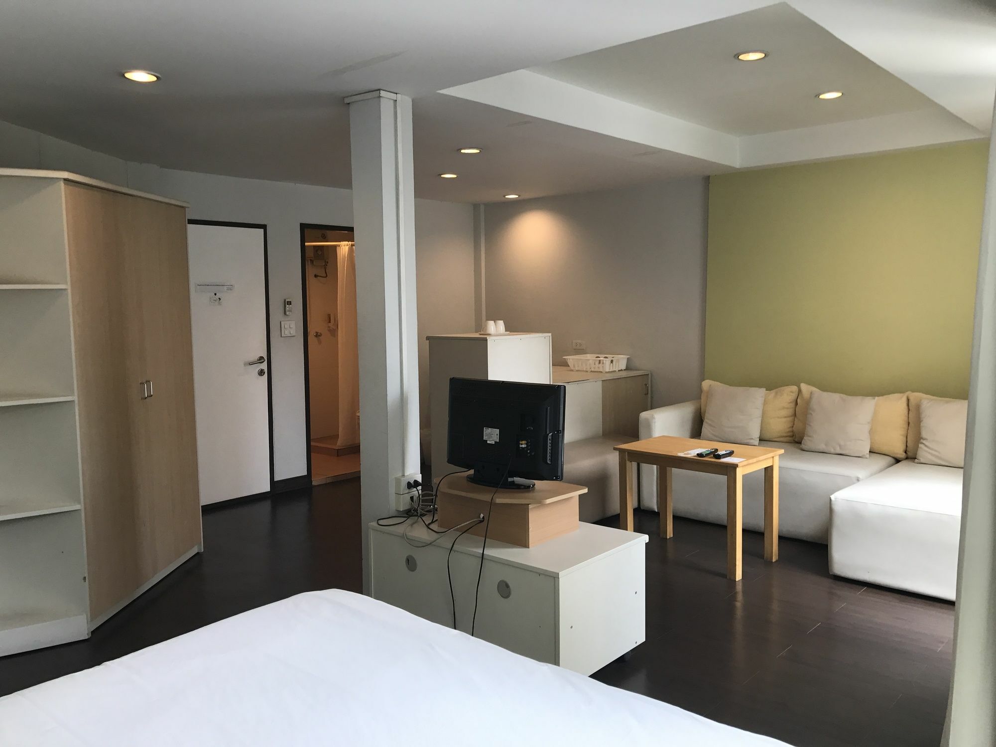 Urban House 3* 曼谷