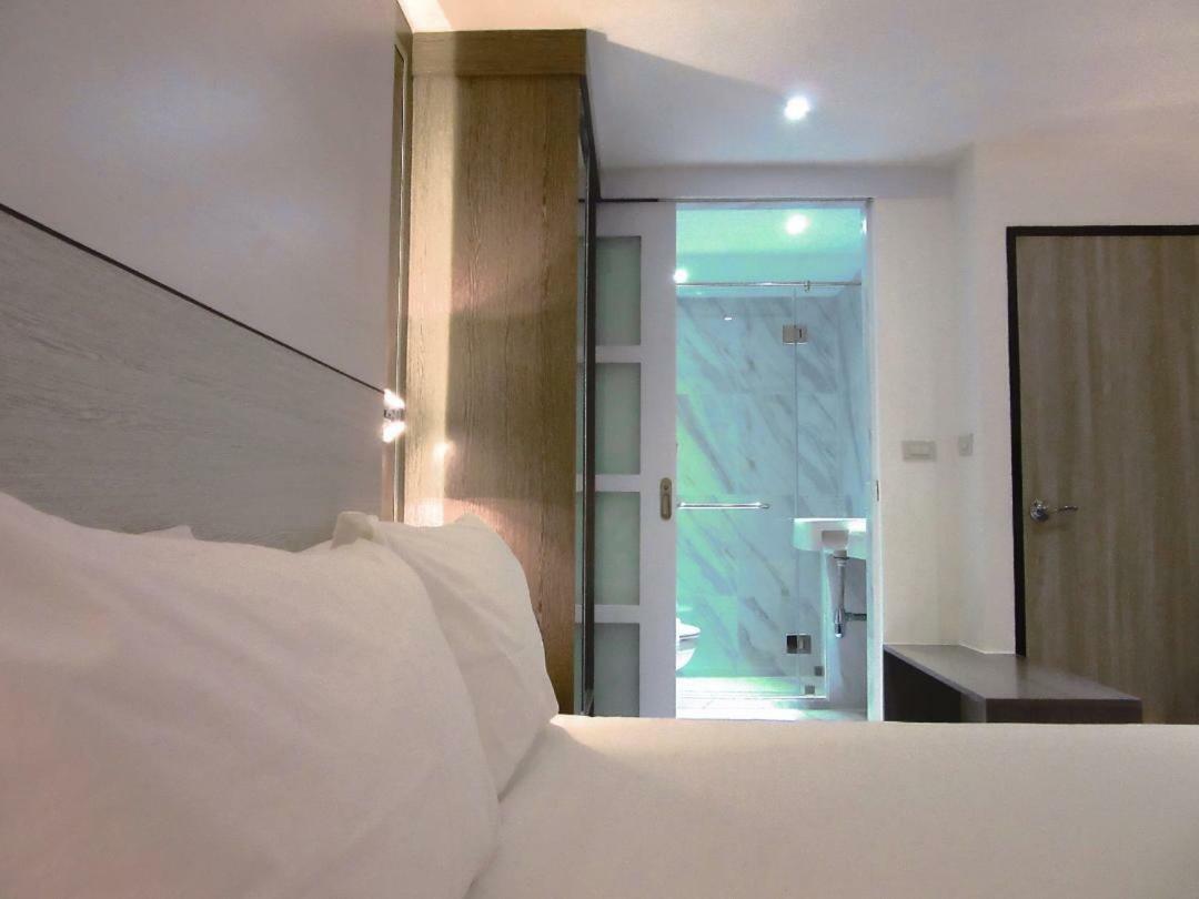 Urban House Гостевой дом