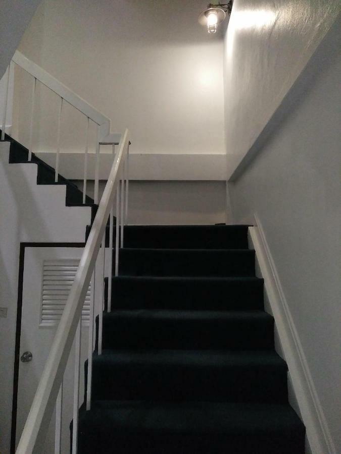 Urban House 3* 曼谷